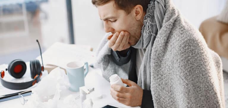 Fend Off Colds and the Flu: How to Strengthen Your Immune Health This Winter